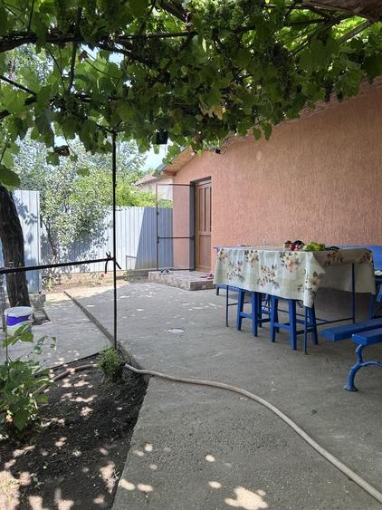Casă cu 3 camere în Central