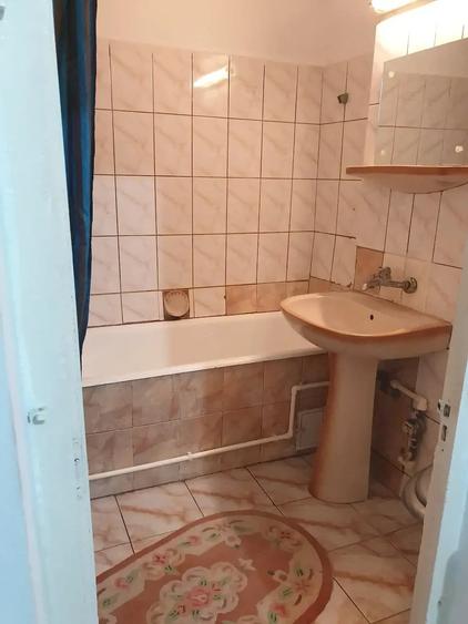 Apartament cu 2 camere decomandat în Sud