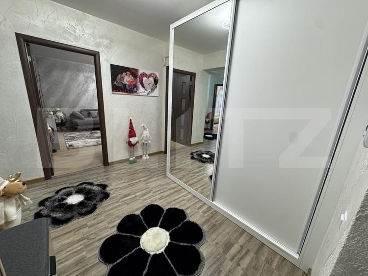 Apartament cu 3 camere decomandat, mobilat în Lascăr Catargiu