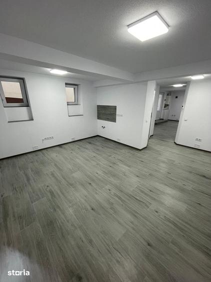 Casă cu 4 camere cu Teren 250 Mp în Central