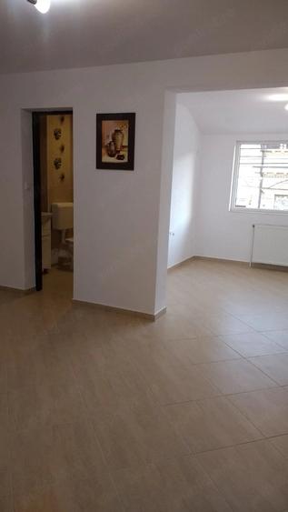 Spațiu comercial, de 37 mp, în Central
