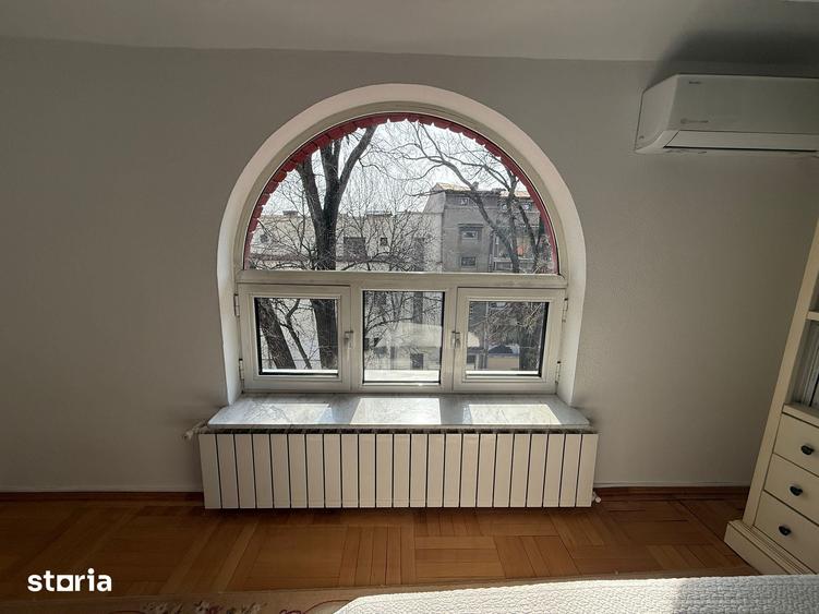 Apartament cu 7 camere în Floreasca