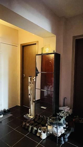 Apartament cu 2 camere decomandat în Galata