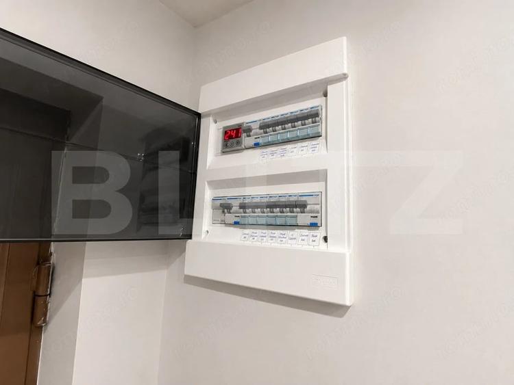Apartament cu 3 camere semidecomandat în Baciu