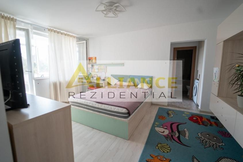 Apartament cu 2 camere decomandat în Berceni