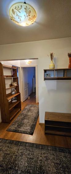 Apartament cu 3 camere decomandat în Popa Șapcă