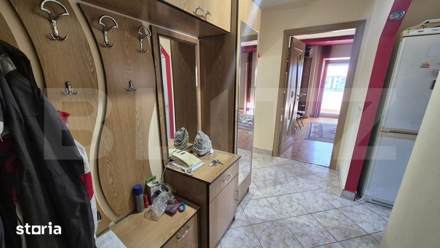 Apartament cu 3 camere în Dămăroaia