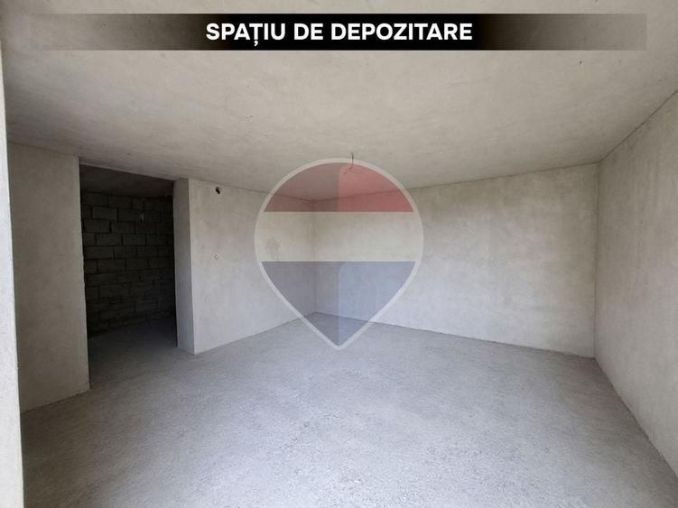 Casă individuală cu 5 camere cu Teren 1850 Mp în Ciocotiș