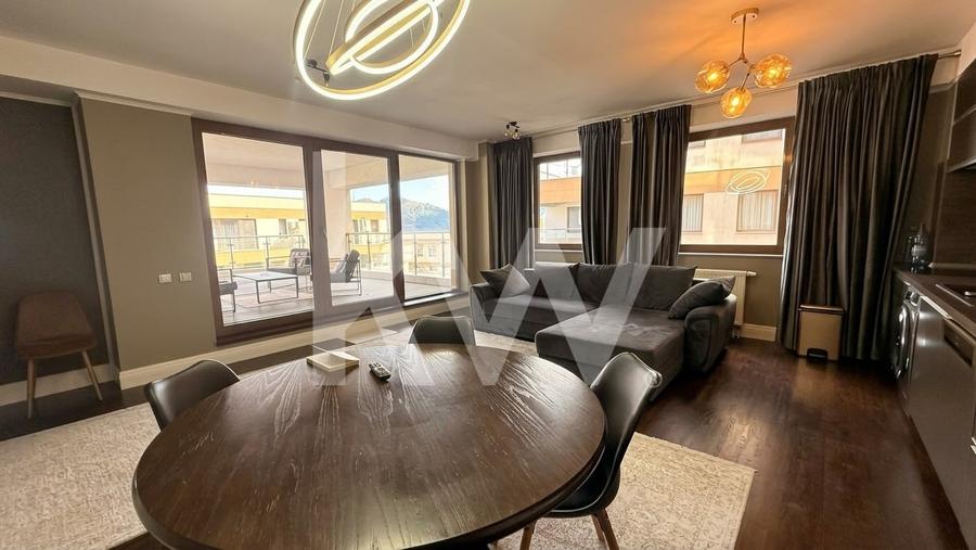 Apartament cu 2 camere semidecomandat în Drumul Poienii