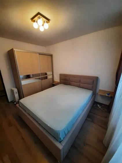 Apartament cu 2 camere decomandat în Brâncoveanu