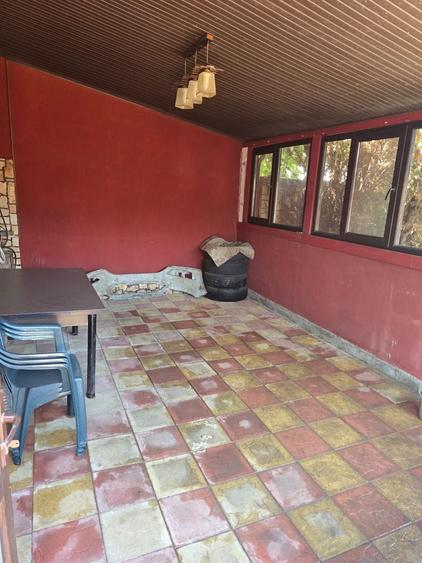 Casă cu 3 camere cu Teren 250 Mp în Central