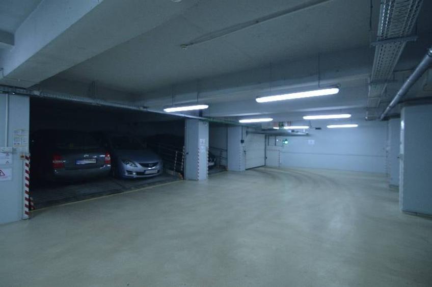 Birou, de 256 mp, în Batistei