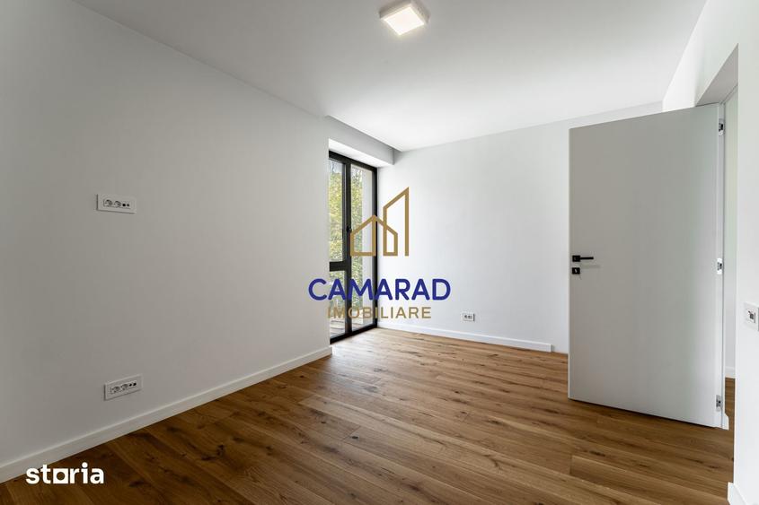 Casă cu 6 camere cu Teren 432 Mp în Băneasa