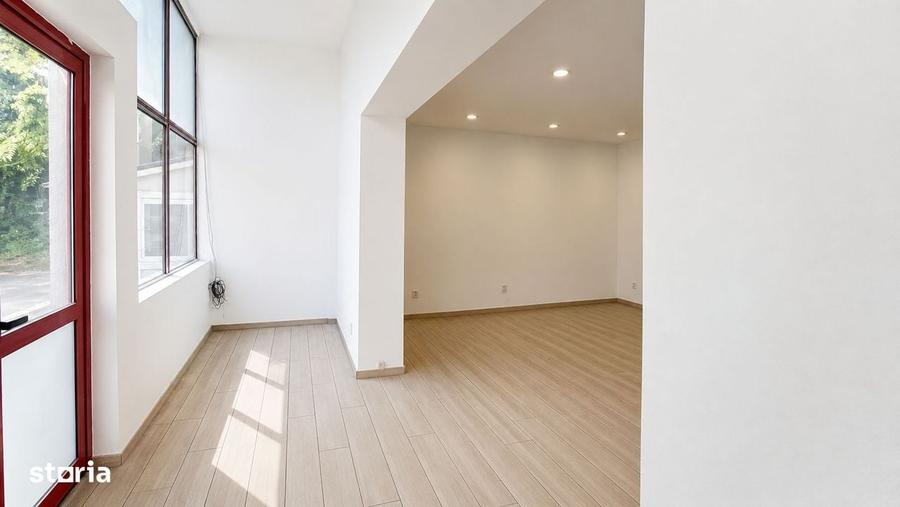 Spațiu comercial, de 76 mp, în Jilava