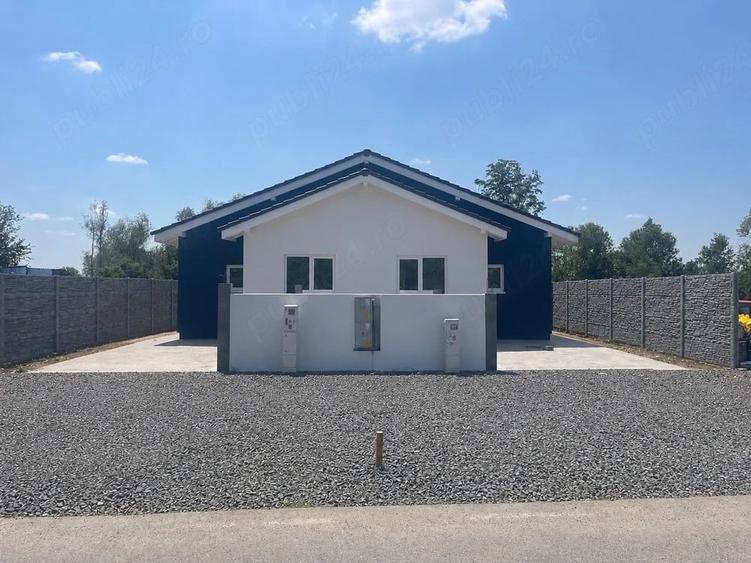 Casă cu 3 camere cu Teren 830 Mp în Albina