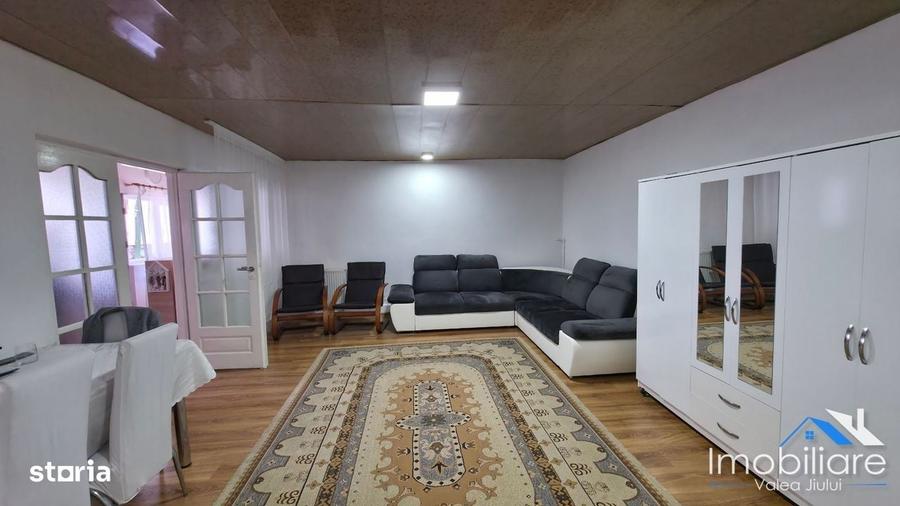 Casă cu 4 camere cu Teren 268 Mp în Central
