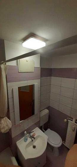 Garsonieră decomandată în Unirii