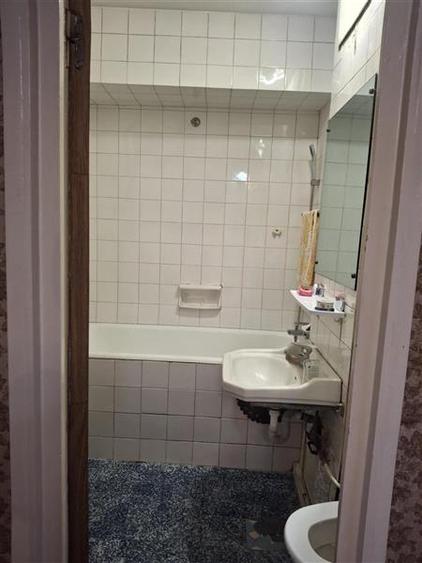 Apartament cu 3 camere decomandat în Doamna Ghica