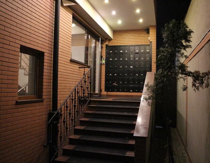 Apartament cu 2 camere semidecomandat în Băneasa