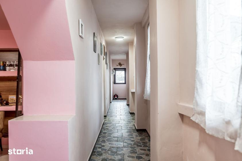 Casă cu 3 camere decomandat cu Teren 641 Mp în Vinga