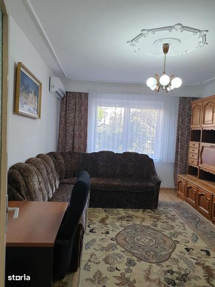 Apartament cu 2 camere în 22 Decembrie 1989