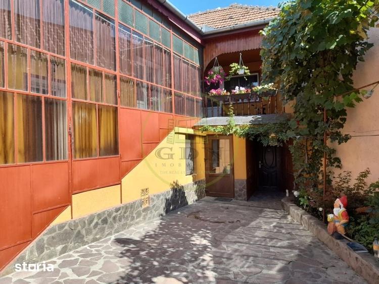 Casă cu 5 camere cu Teren 250 Mp în Râușor
