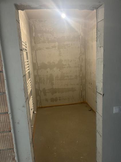 Apartament cu 2 camere decomandat în Exterior Vest