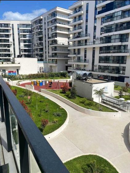 Apartament cu 2 camere decomandat în City Park Mall