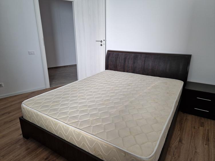 Apartament cu 2 camere nedecomandat, mobilat în Rulmentul