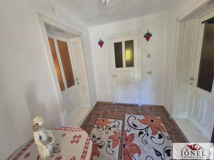 Casă individuală cu 3 camere cu Teren 2115 Mp în Galda de Jos