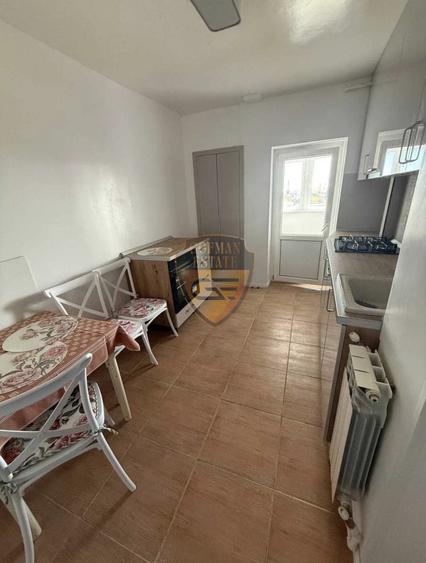 3 Camere Gara 100 mp, et 1/12, centrala gaz, A/C balcon terasa cu vedere la mare - 2