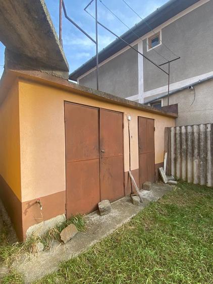 Casă cu 6 camere cu Teren 385 Mp în Central