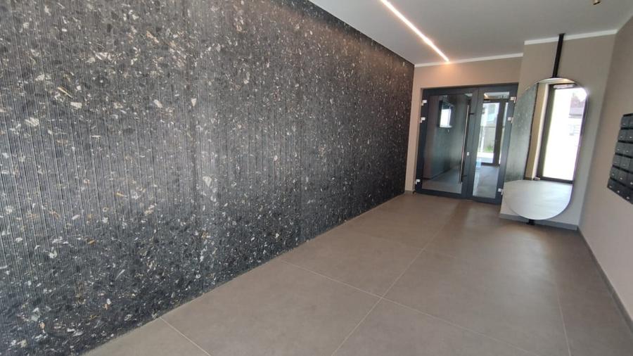 Apartament cu 2 camere semidecomandat, mobilat în Băneasa