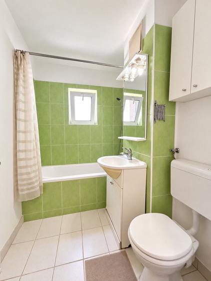 Apartament cu 3 camere decomandat, mobilat în 1 Mai