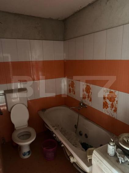 Casă individuală cu 2 camere cu Garaj în Gherla