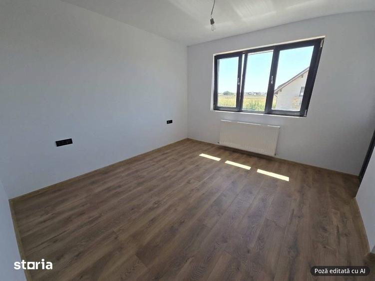 Casă cu 4 camere cu Teren 425 Mp în Berceni