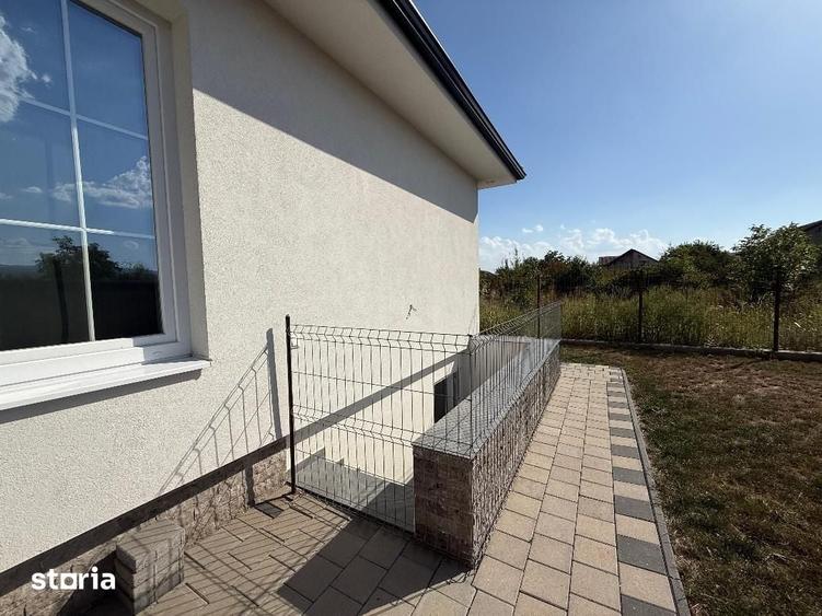 Casă cu 3 camere cu Teren 450 Mp în Cetate