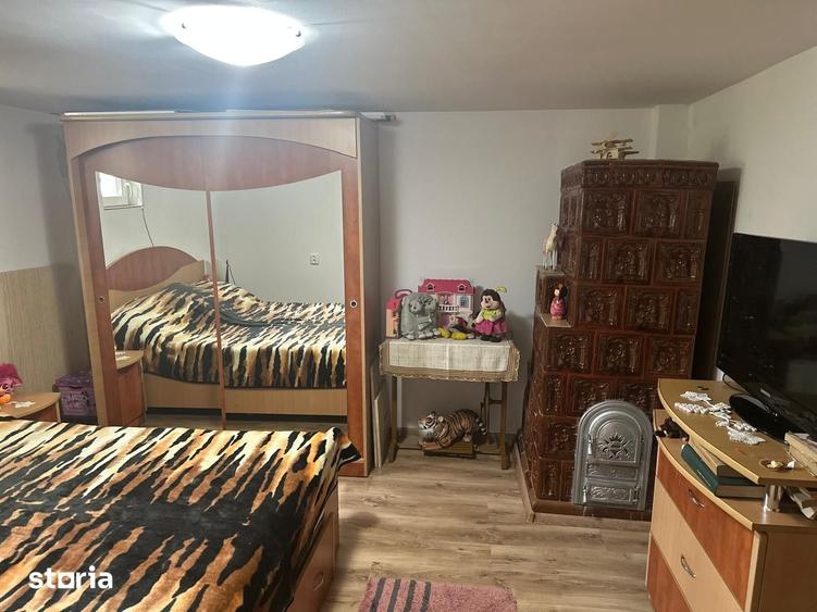 Casă cu 4 camere cu Teren 1000 Mp în Buturugeni