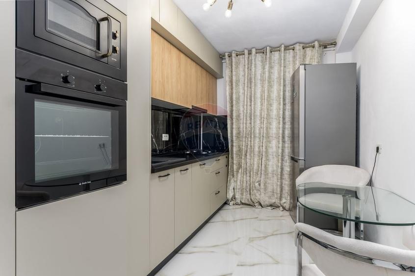 Apartament cu 2 camere semidecomandat, mobilat în Pantelimon