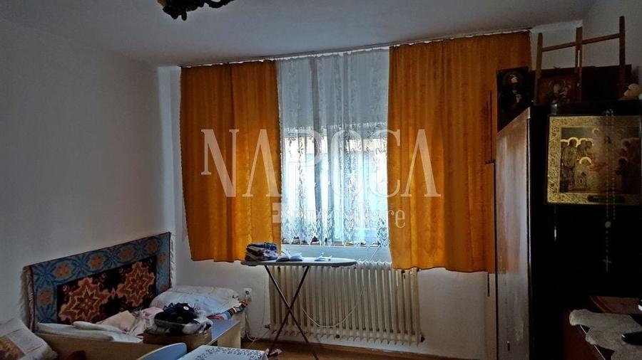 Casă individuală cu 5 camere cu Canalizare în Someșeni