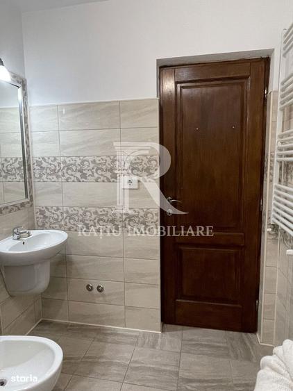 Apartament cu 3 camere decomandat în Nufărul