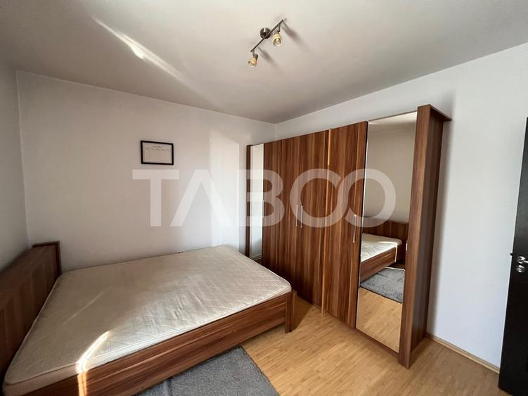 Apartament cu 3 camere semidecomandat, mobilat în Trei Stejari