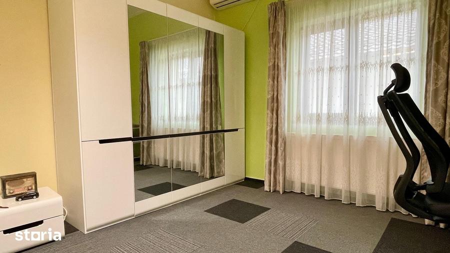 Casă cu 4 camere cu Teren 270 Mp în Mogoșoaia