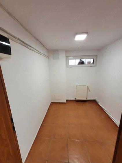 Spațiu comercial, 90 mp în Central