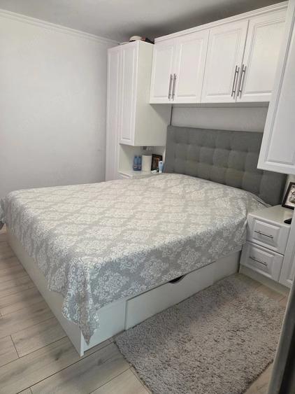 Casă cu 4 camere cu Teren 1000 Mp în Stăncești