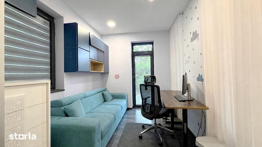 Apartament cu 3 camere în Florilor