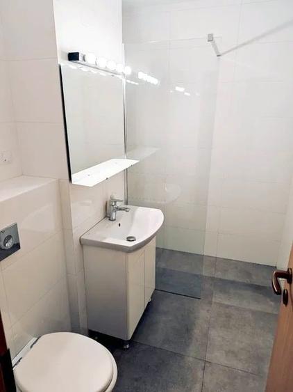 Apartament cu 2 camere decomandat în Mărăști