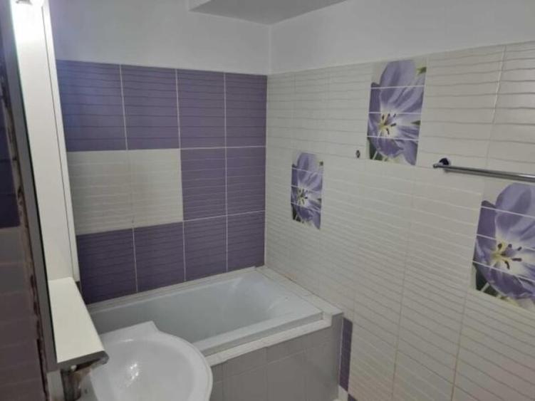 Apartament cu 3 camere, mobilat în Iancului