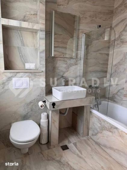 Casă cu 4 camere cu Canalizare în Dâmbul Rotund