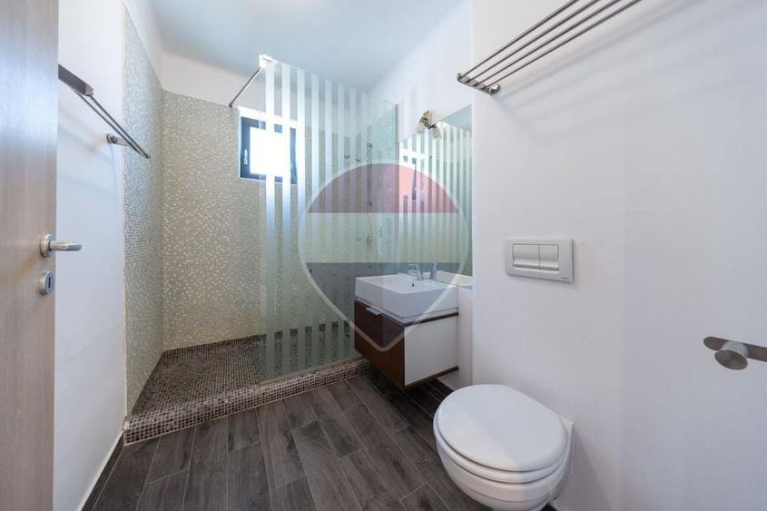 Apartament superb, confort, multiple utilitati! CENTRAL - 13